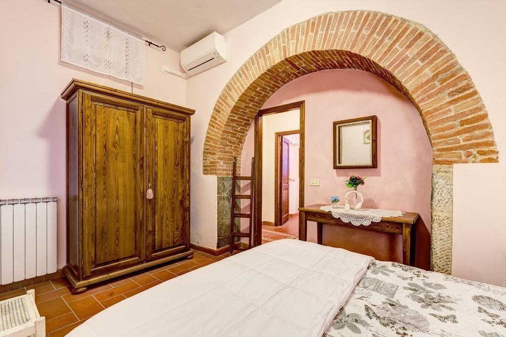 Fattoria Le Giare Agriturismo Cortona Buitenkant foto