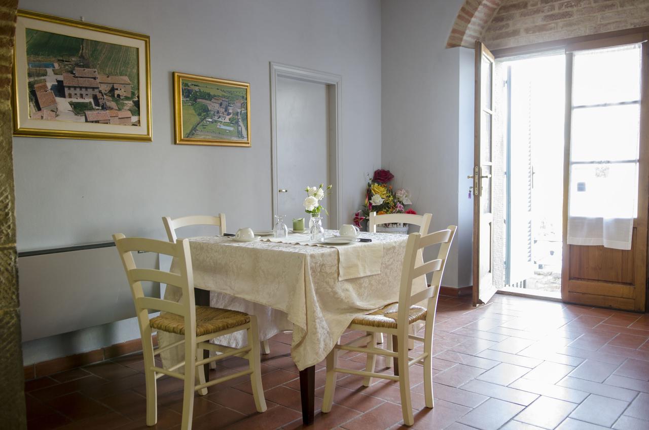 Fattoria Le Giare Agriturismo Cortona Buitenkant foto